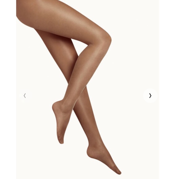 Wolford Accessories - BNWT Wolford Satin Touch 20 tights